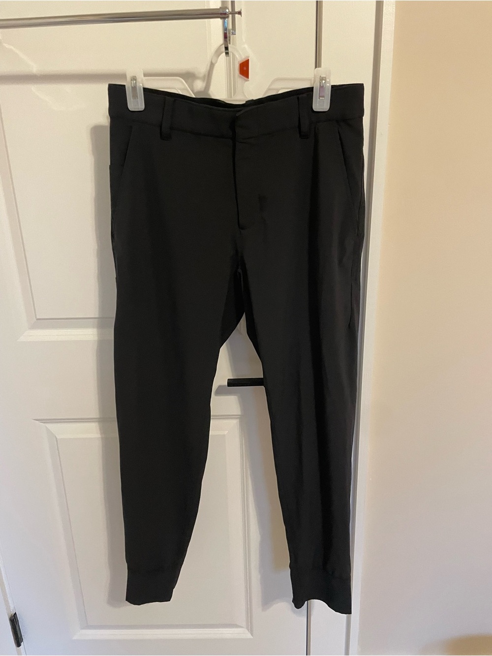 Nike Black Men's Golf Pants - Slim Tapered with Zipper at the ankle